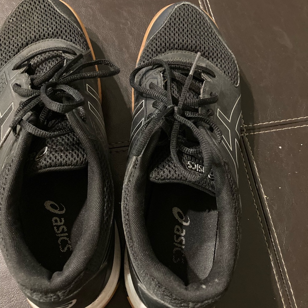 Mens aasics size 12